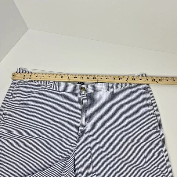 Chaps Shorts Men's Size 42 Blue Seersucker Chino Shorts‎ Pinstripe Stripe Casual - Picture 5 of 7